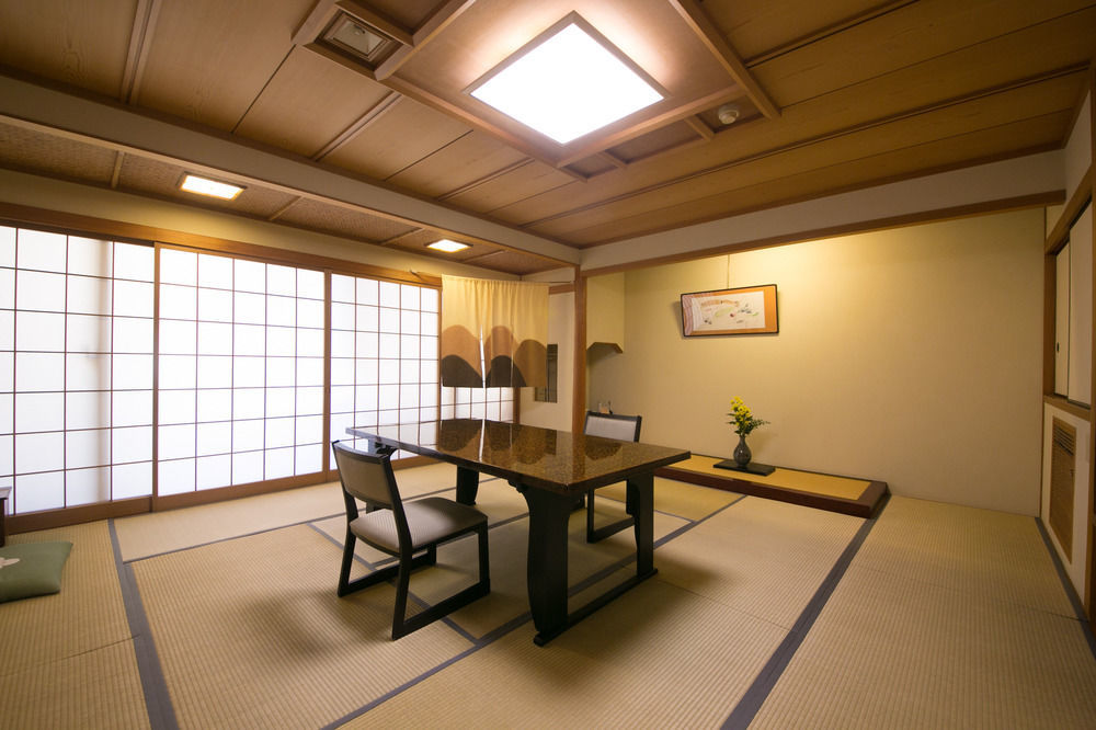 שיזוקה Furuya Ryokan מראה חיצוני תמונה